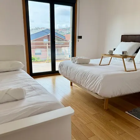Cabral House Jardin, Bbq Y Banera Hidromasaje Holiday home Vigo