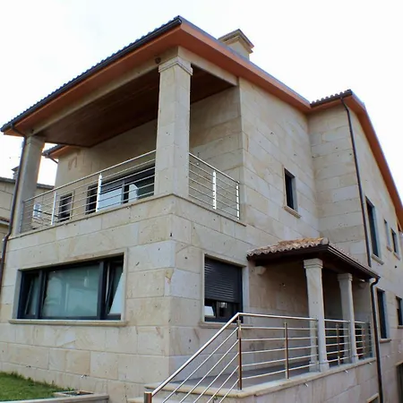 Cabral House Jardin, Bbq Y Banera Hidromasaje Holiday home *